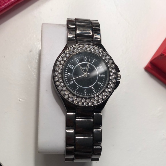 Watch - Picture 3 of 3